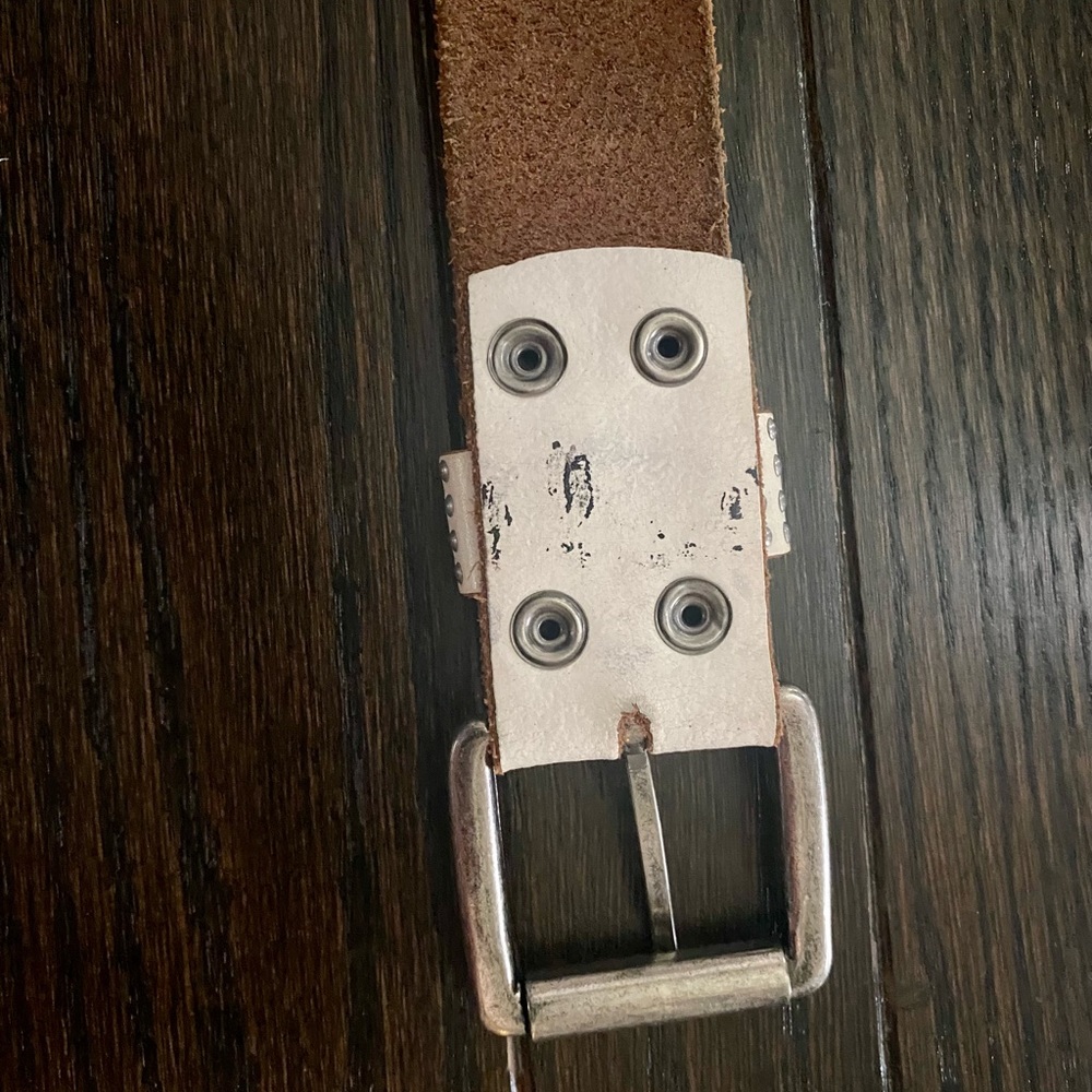 VTG White and Multi Color Ed Hardy Logo Leather Belt with rhinestones & studs 🔩 - Picture 15 of 16